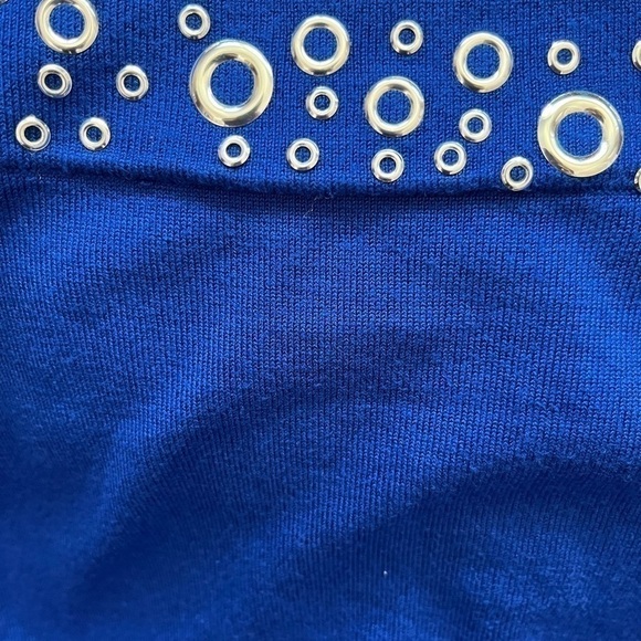 Cable & Gauge Lightweight Pullover Sweater Top
Size M - Picture 7 of 7